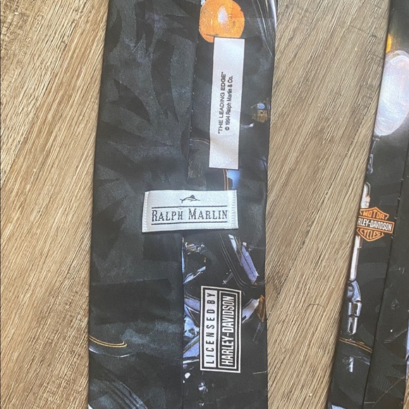 Ralph Marlin Harley Davidson Tie - Picture 3 of 4